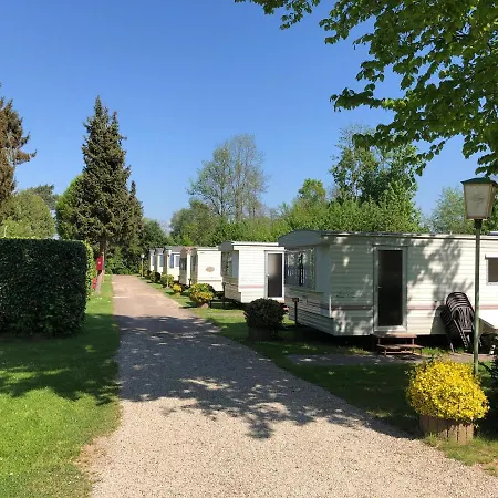 Eifellux Campsite *