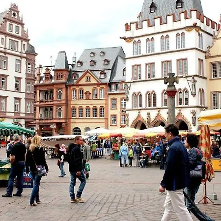 Eifellux Kemp Korperich