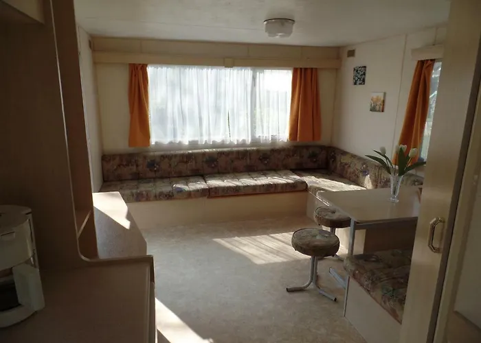 Eifellux キャンプ場