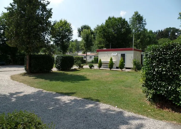 Eifellux キャンプ場 Körperich