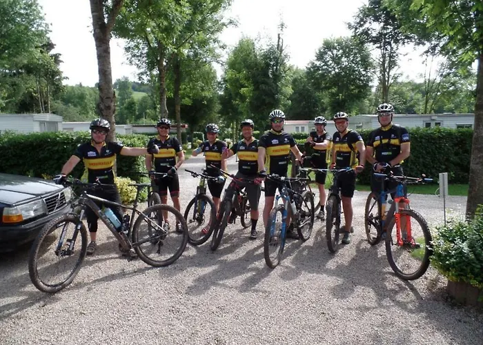 キャンプ場 Eifellux *