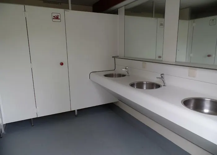 Eifellux キャンプ場